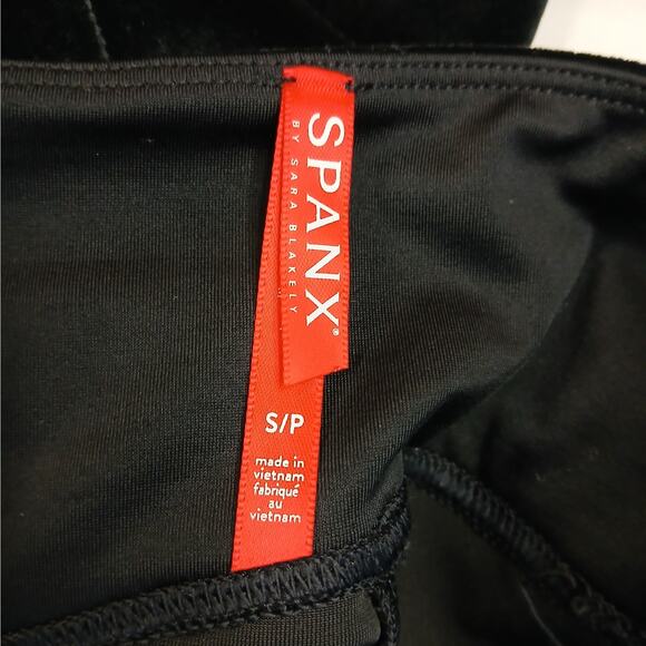 Spanx SZ S Ready-To-Wow! Velvet Leggings Black - Picture 4 of 5